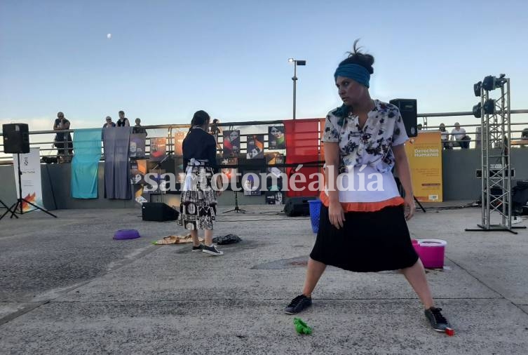 La Municipalidad conmemora el Día de la Mujer con actividades artísticas y reconocimientos