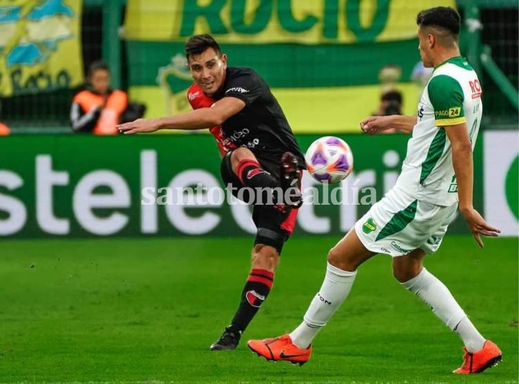 Colón perdió ante Defensa y Justicia