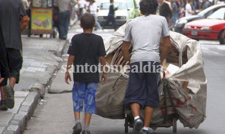 Según la UCA, la pobreza afecta al 60% de niños y adolescentes de la Argentina