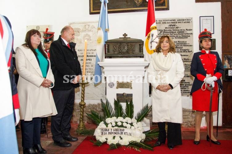 Perotti encabezó el acto por el 185º Aniversario del Fallecimiento del Brigadier Gral. Estanislao López