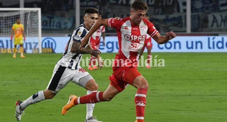 Unión visita a Talleres, que quiere seguir en la pelea por el título