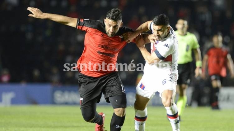 Urgido por ganar, Colón recibe a Tigre en su despedida como local