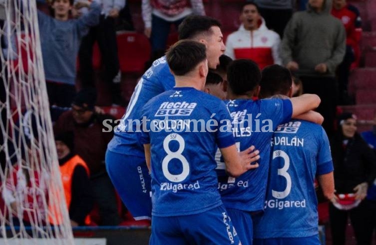 Unión se despidió del torneo con un triunfo