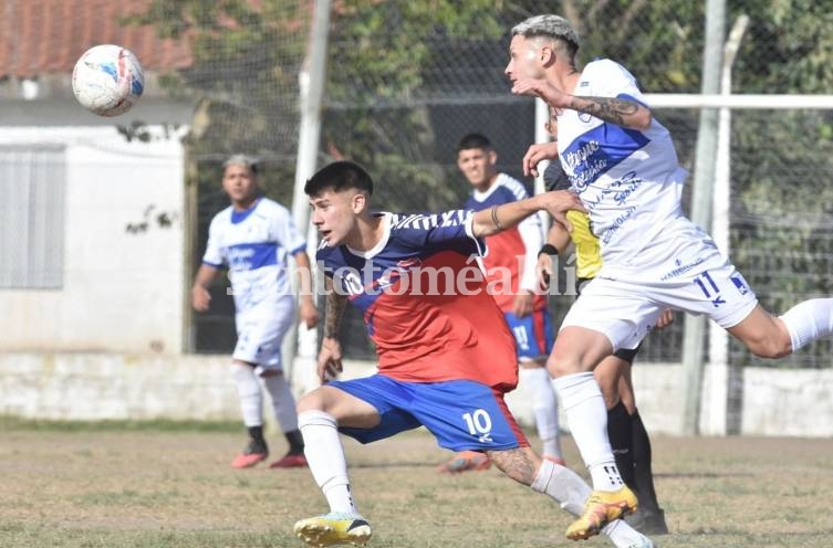 Liga Santafesina: Atenas empató en la casa del puntero