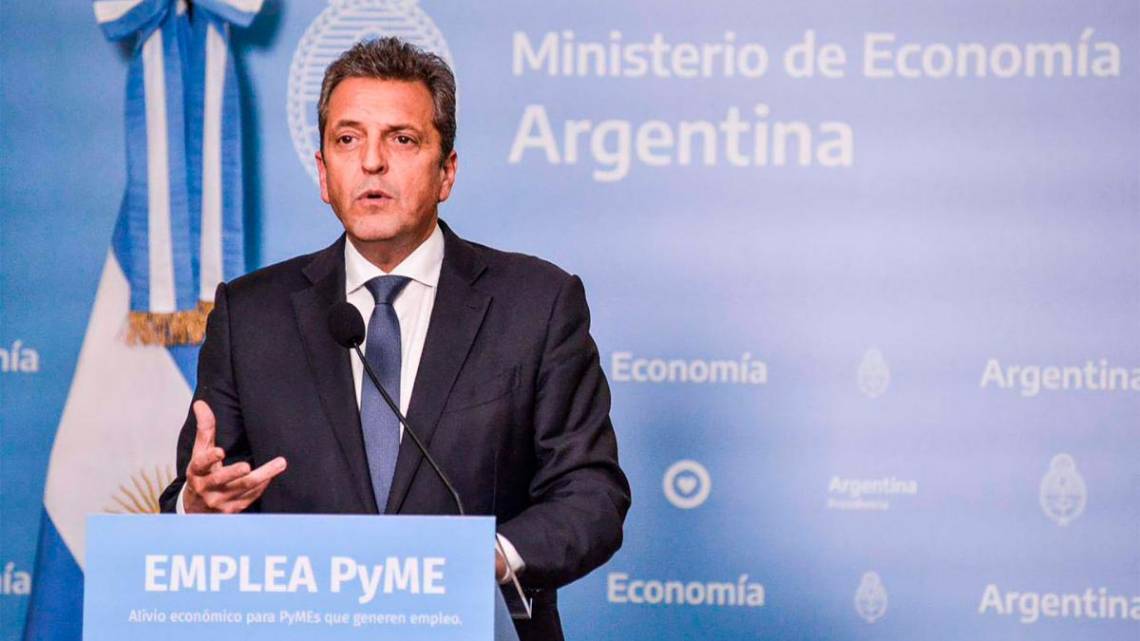 Massa prometió eliminar el impuesto a las Ganancias en caso de llegar a ser Presidente