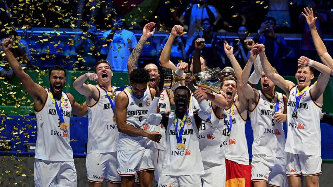 Alemania es el nuevo campeón mundial de básquetbol tras vencer a Serbia