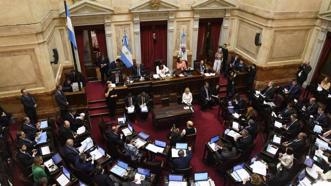 La Ley de Bases y el paquete fiscal desembarcan esta semana en el Senado con una agenda ajustada por el Pacto de Mayo