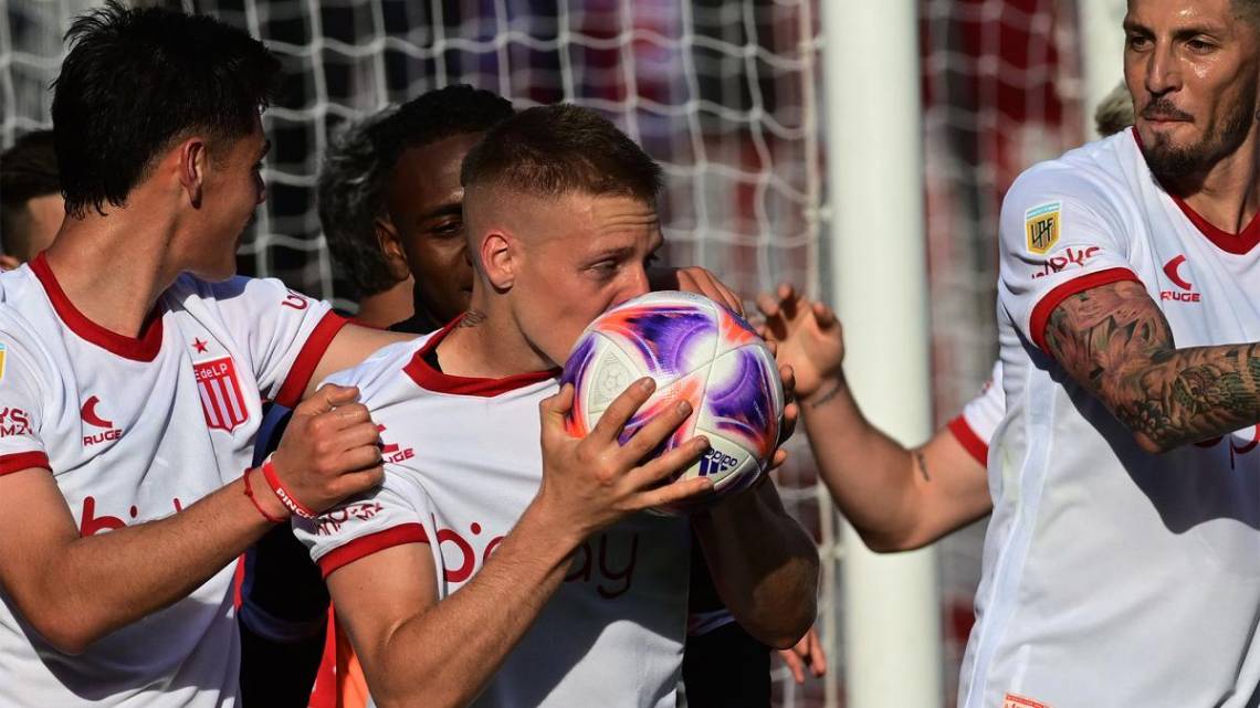 Estudiantes eliminó a Huracán y avanza a semifinales en la Copa Argentina 