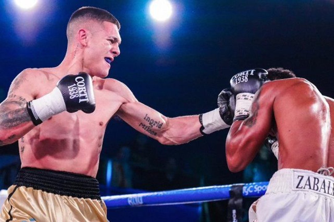 El santotomesino Alan Crenz se consagró campeón mundial juvenil de boxeo