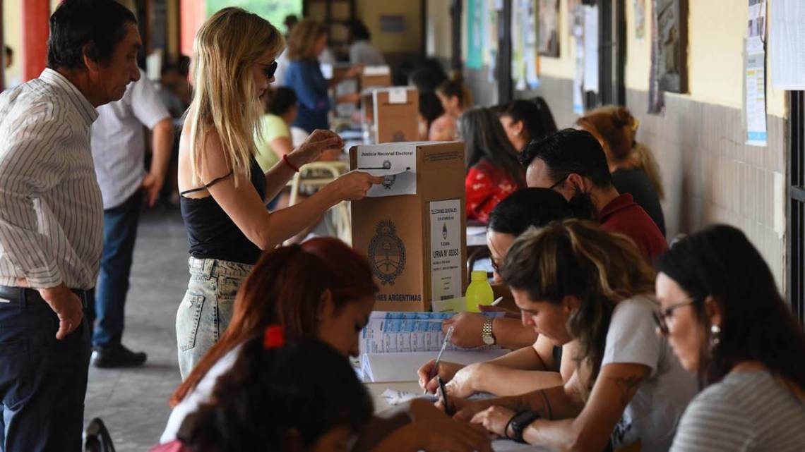 Finalizó la votación en todo el país y comienza el recuento de votos