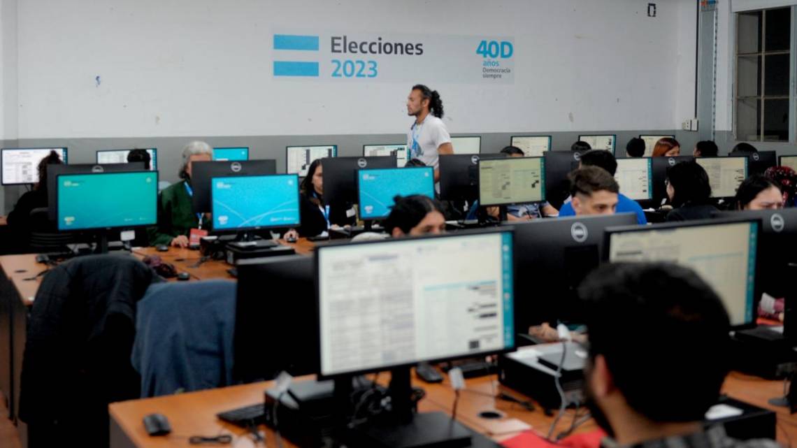 Los primeros resultados se conocerán desde las 22 horas