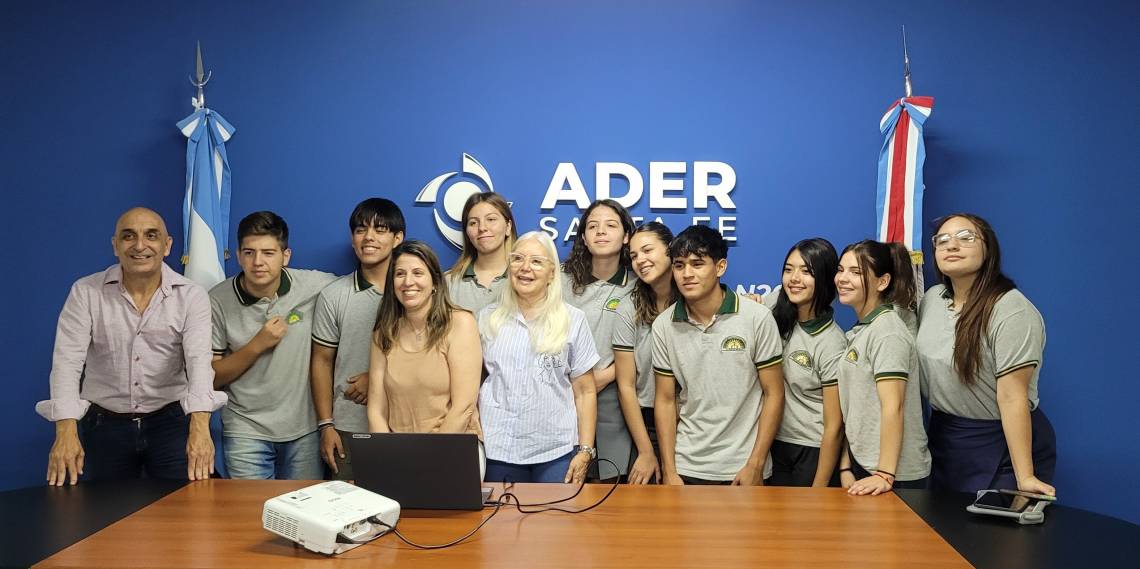 ADER recibió a alumnos de la escuela Alberto Monti