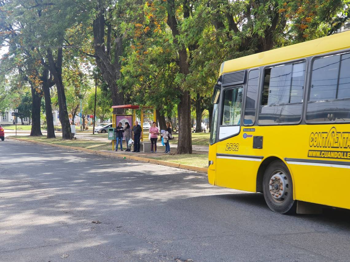 Sin colectivos: UTA reclama por falta de pago a los choferes