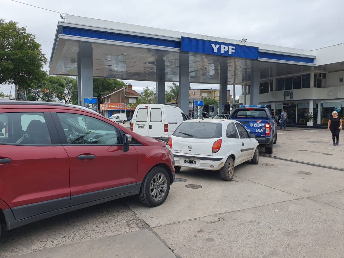 YPF, Axion y Gulf se sumaron al aumento de los combustibles