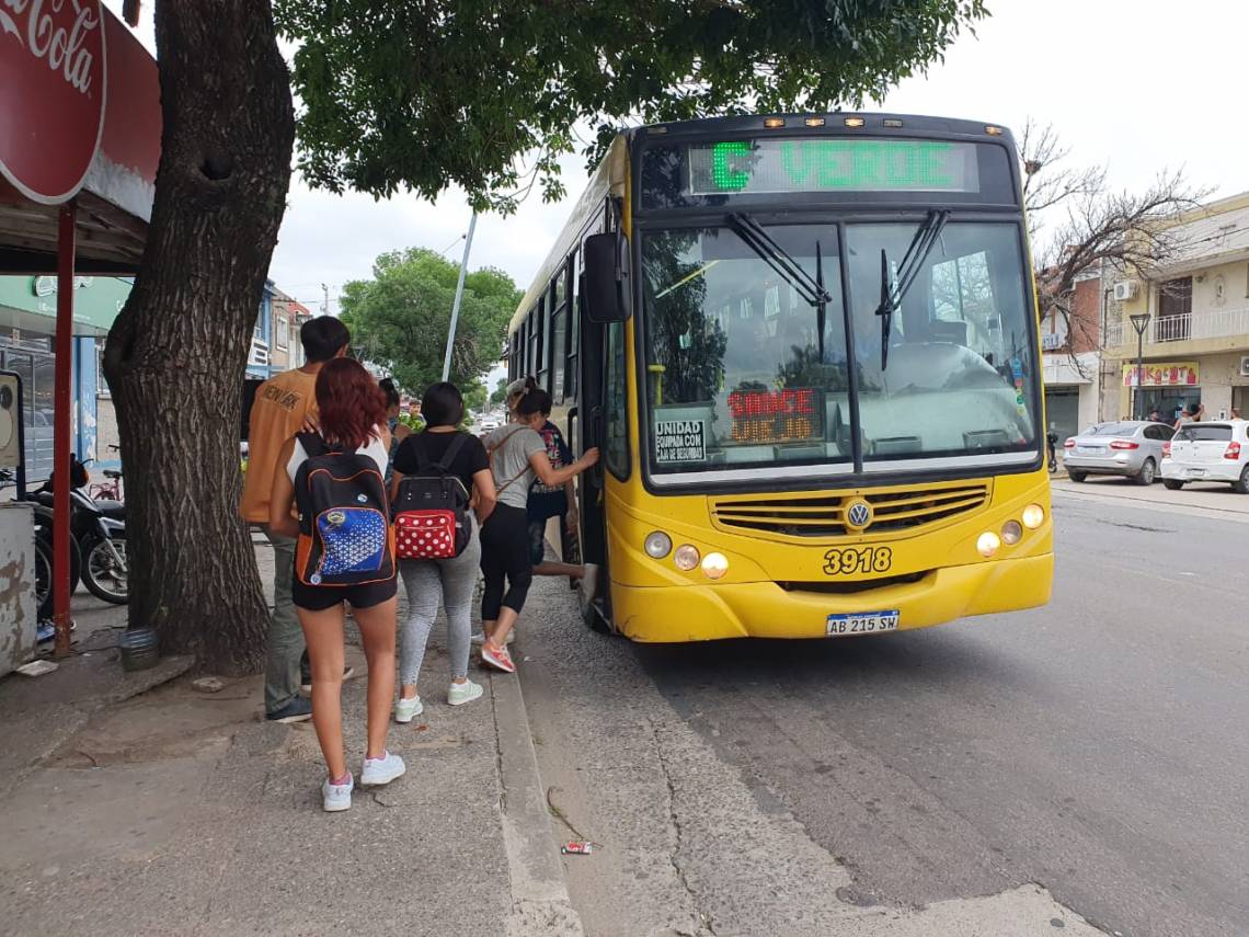 Tras los reclamos de provincia a SUBE, este martes 1° se normalizará el uso del Boleto Educativo