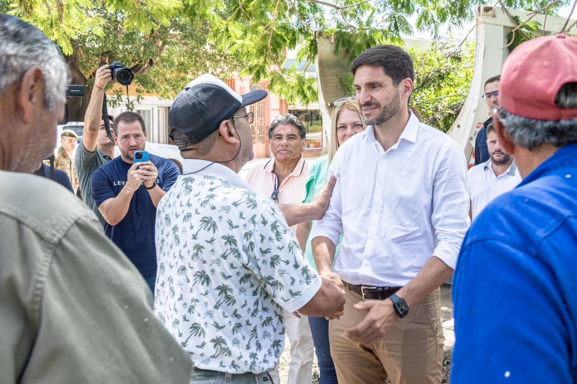 Temporales en la provincia: Pullaro supervisó las tareas en las localidades afectadas