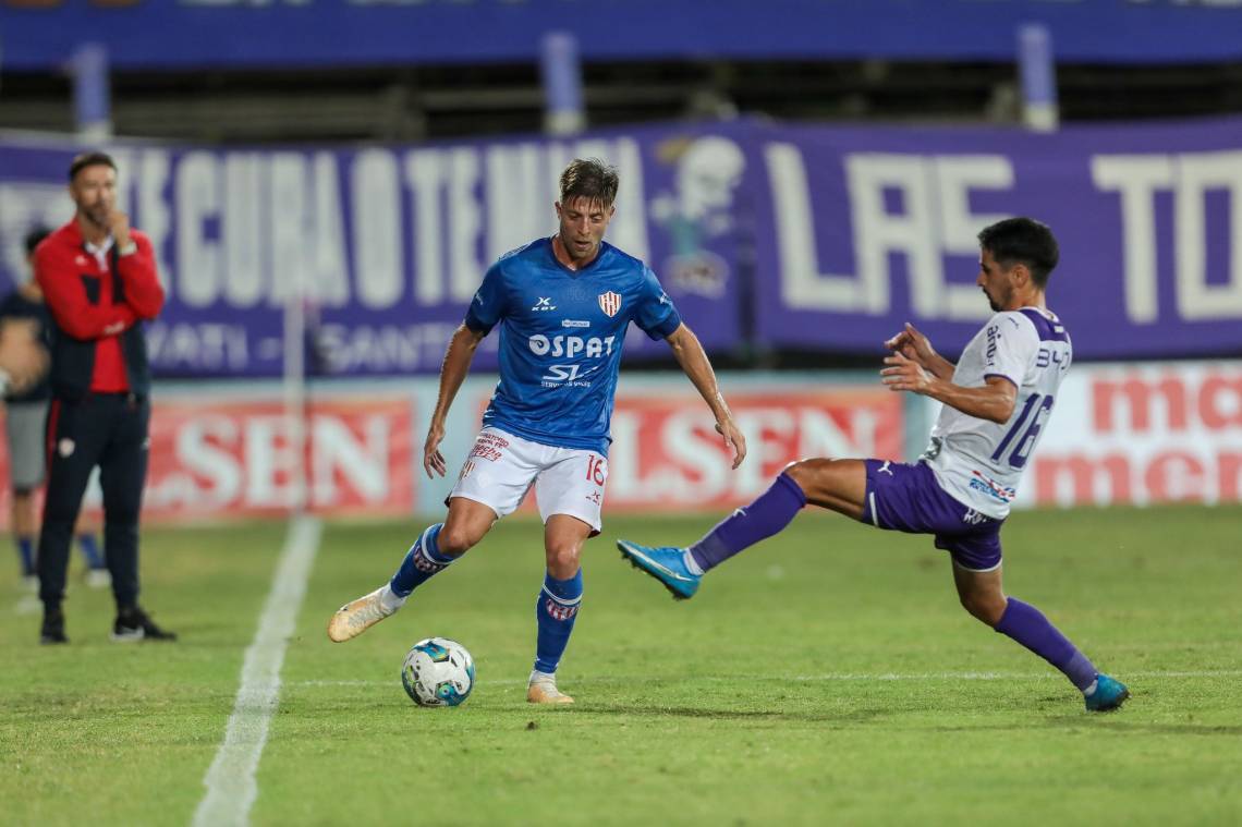 Unión le ganó por penales a Defensor Sporting en Uruguay