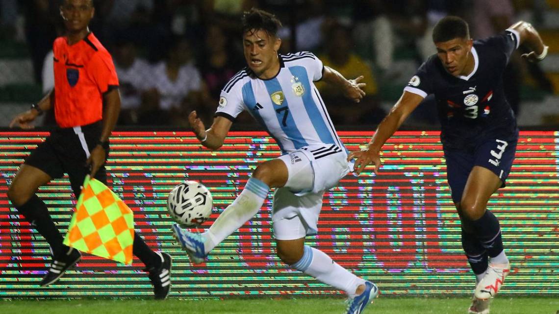 Argentina rescató un empate sobre la hora ante Paraguay en su debut preolímpico