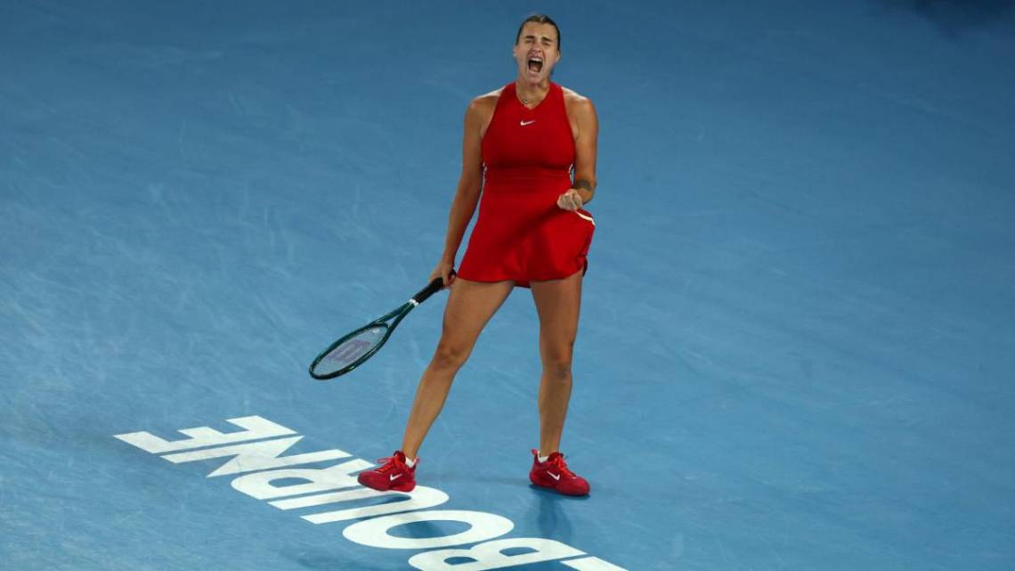 La bielorrusa Aryna Sabalenka venció a la china Qinwen Zheng y ganó el Abierto de Australia