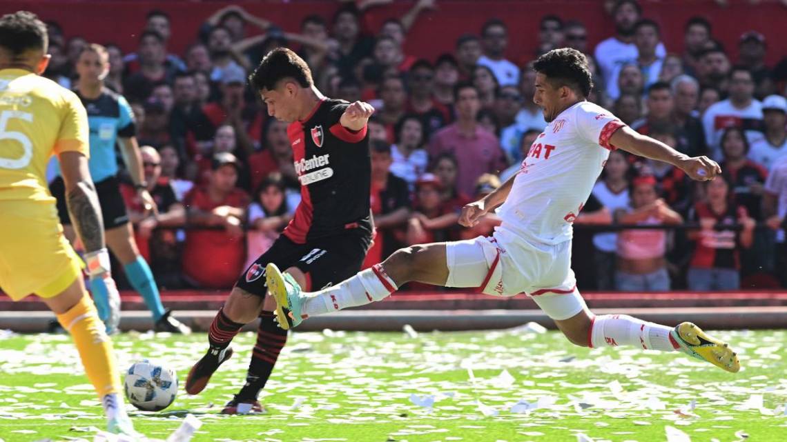 Unión recibe a Newell's, uno de los punteros con puntaje ideal de la Copa de la Liga 