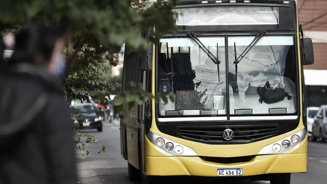 UTA Santa Fe no adhiere al paro nacional, por lo que habrá colectivos miércoles y jueves