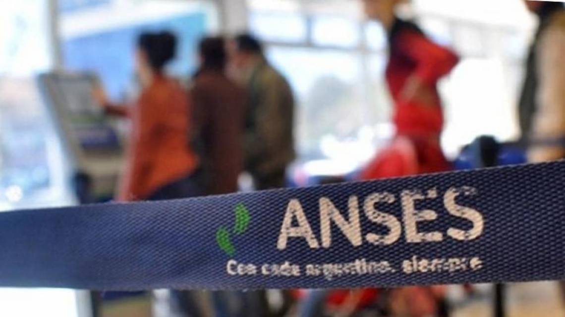 Asignaciones Familiares: reducen los topes de ingresos para percibir la asistencia