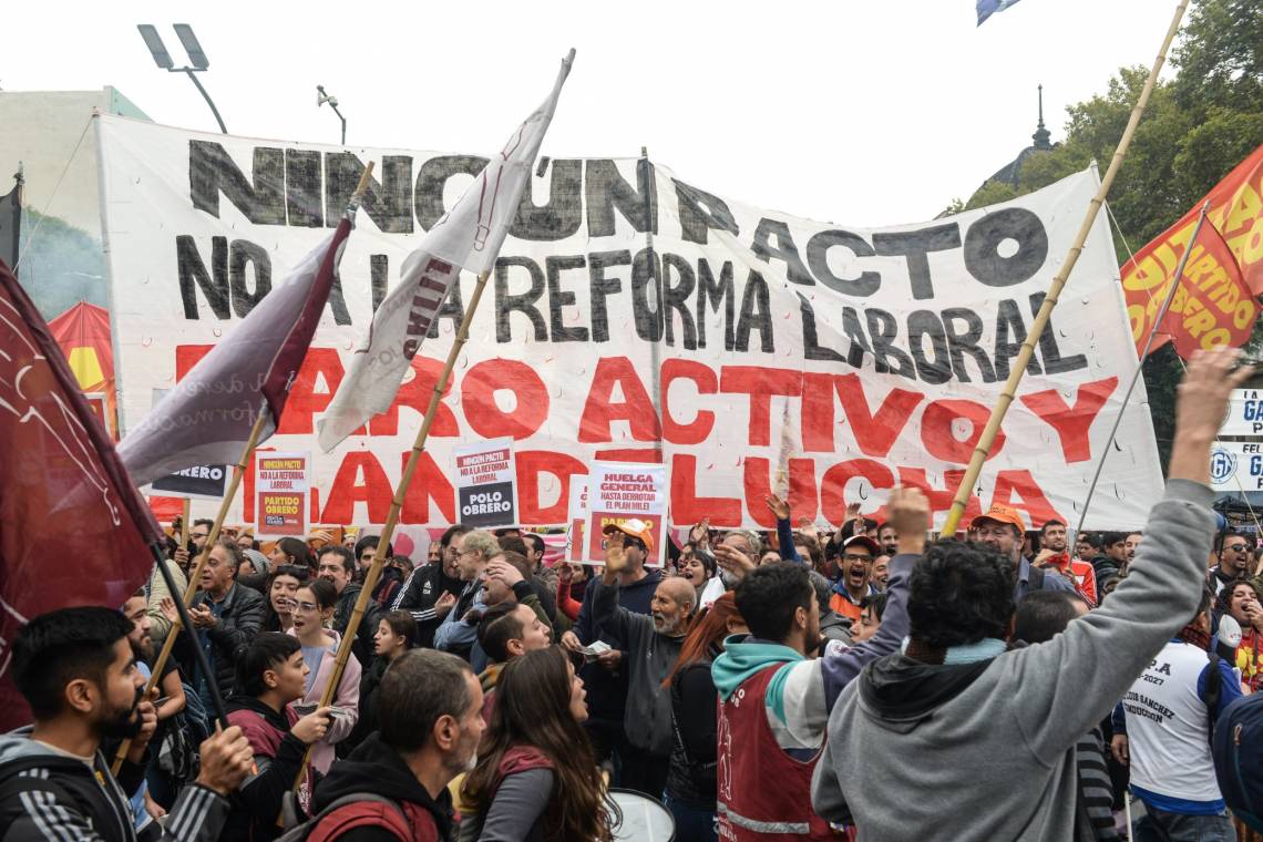 Con fuertes críticas al Gobierno y a los partidos aliados, la izquierda protagonizó un acto unitario en Plaza de Mayo