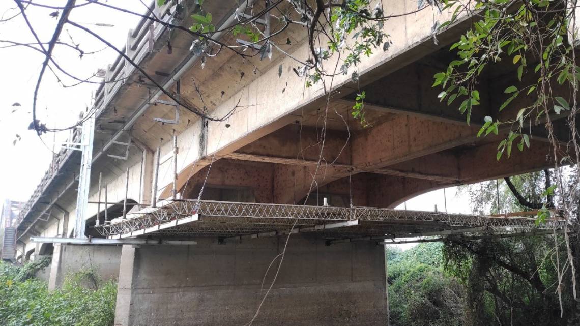 Postergan las tareas programadas en el Puente Carretero por actos vandálicos y robo de elementos en los andamios