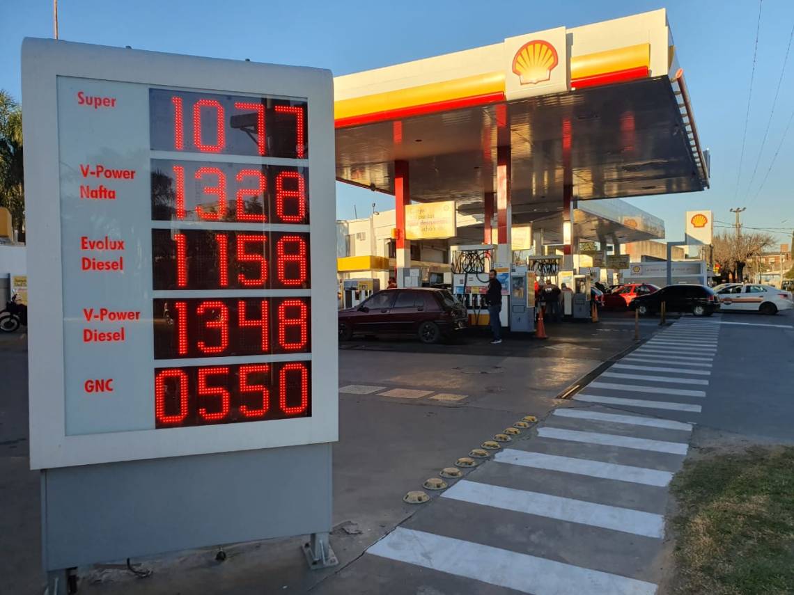 Los precios de Shell fueron actualizados luego del mediodía. (Foto: STD)