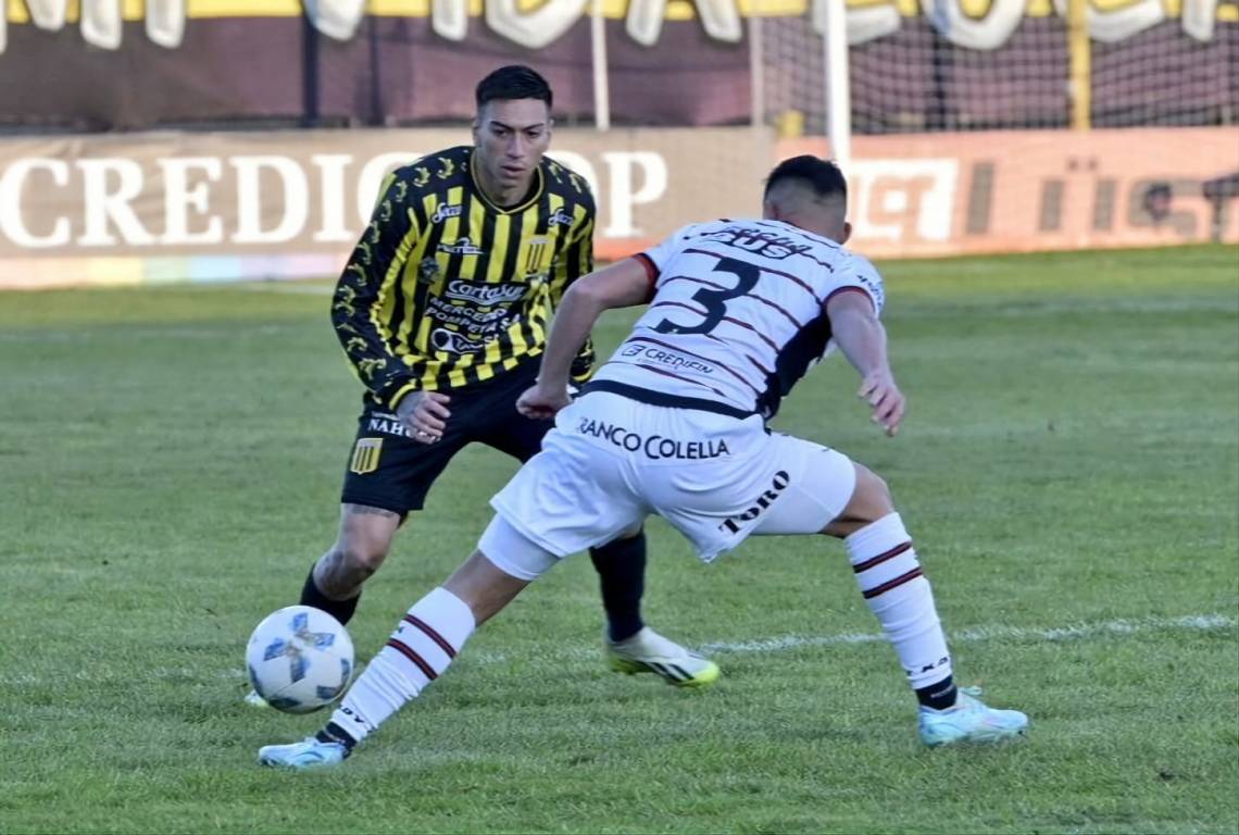 Colón sumó un punto que solo le sirve para mantenerse en la punta. (Foto: Prensa Alte. Brown)