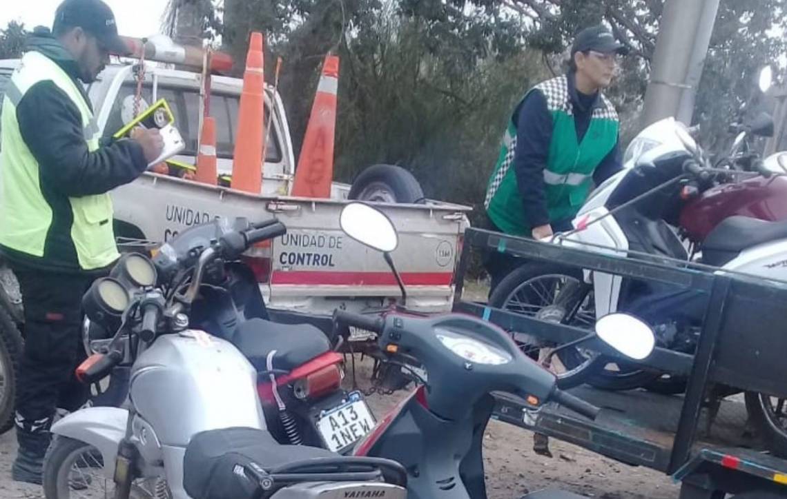 Retuvieron 43 motos en solo dos días de controles en el Puente Carretero