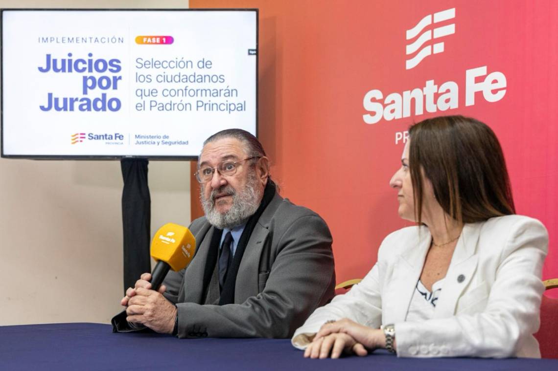 Se realiza el primer sorteo de ciudadanos que podrán ser convocados a ejercer como jurados en un juicio