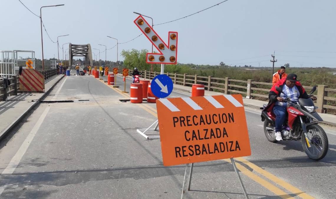 Vialidad Nacional asegura que pidió a la contratista a “concentrar todos los trabajos y avanzar en el apoyo afectado” del puente