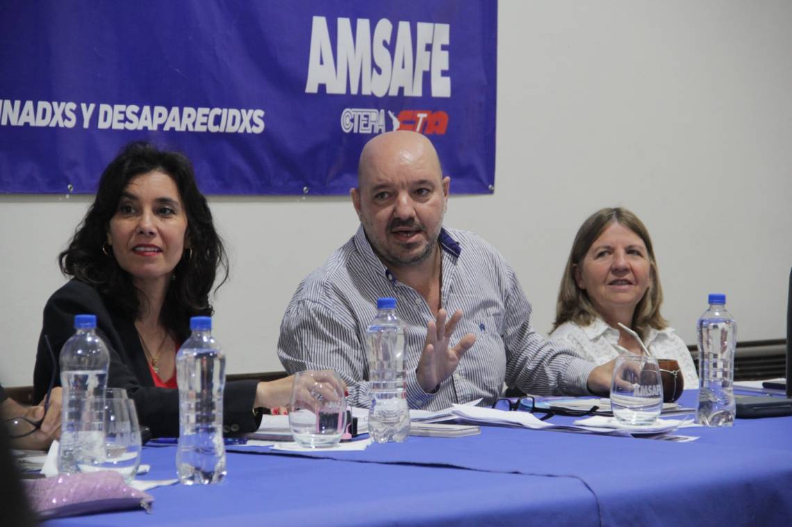 Rodrigo Alonso encabezó la asamblea provincial de AMSAFE. (Foto: AMSAFE)