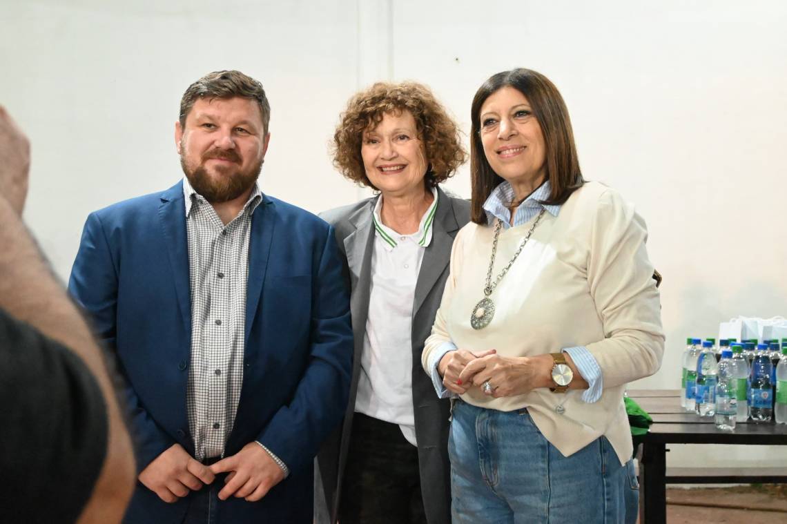 En Castellanos, Clara García se reunió con el intendente de Sunchales, Pablo Pinotti, y su gabinete.