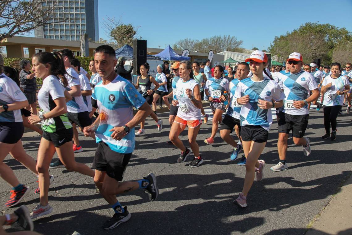 Cierra la inscripción a la Maratón Aniversario de la UNL