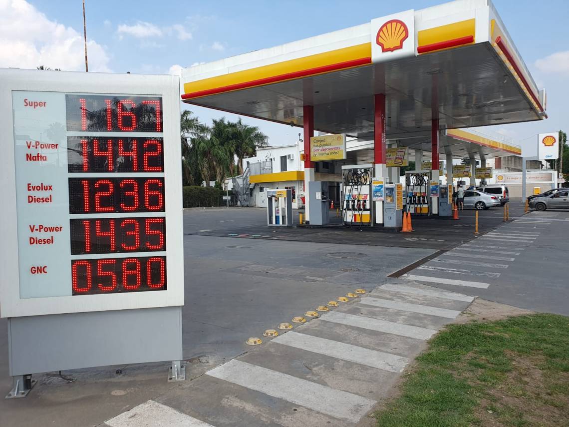 Los precios de Shell en Santo Tomé,  luego del aumento de este viernes. (Foto: STD)