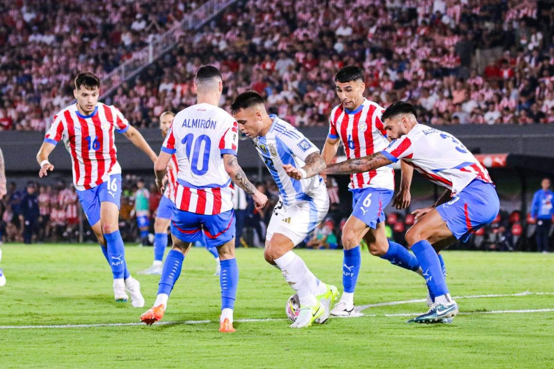 Dura derrota para la Selección argentina ante Paraguay por las Eliminatorias Sudamericanas