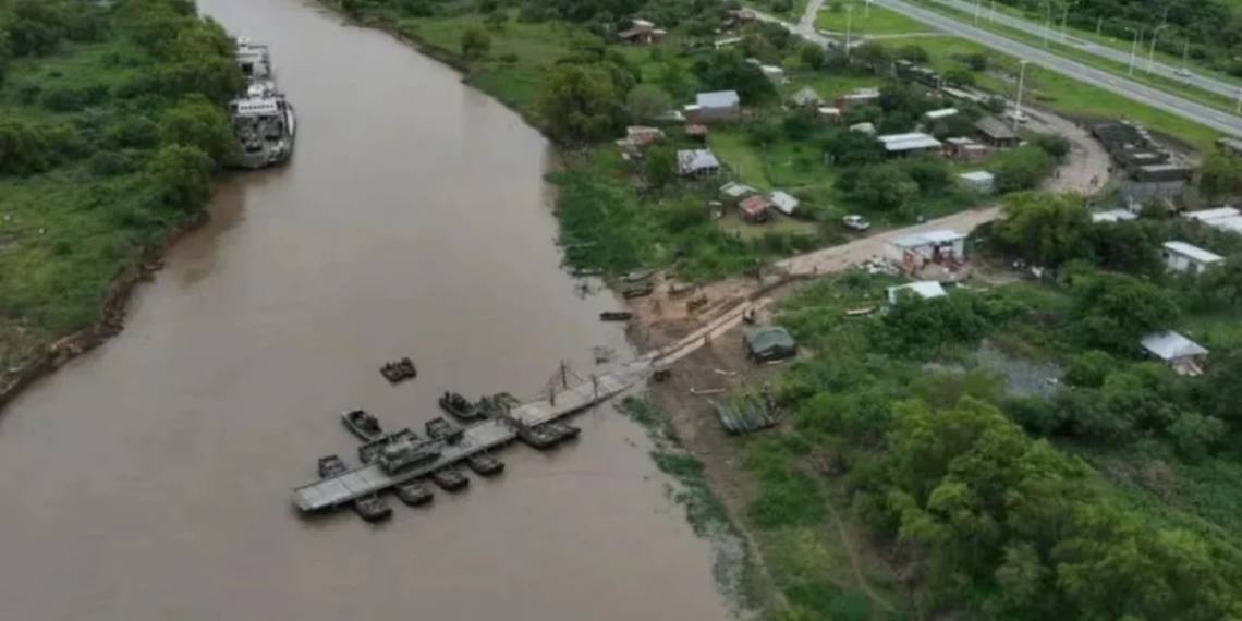 Encontraron una boina y una mochila que serían del sargento cuando cayó al río Paraná