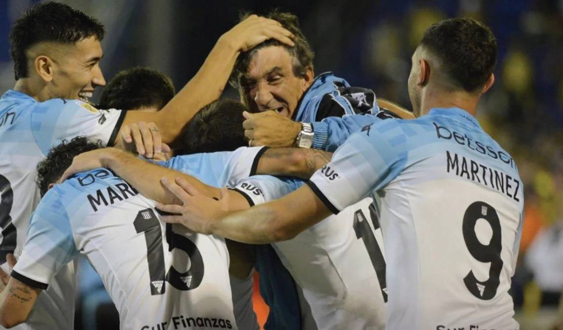 Racing le ganó a Rosario Central y se prende en la lucha por la Liga Profesional