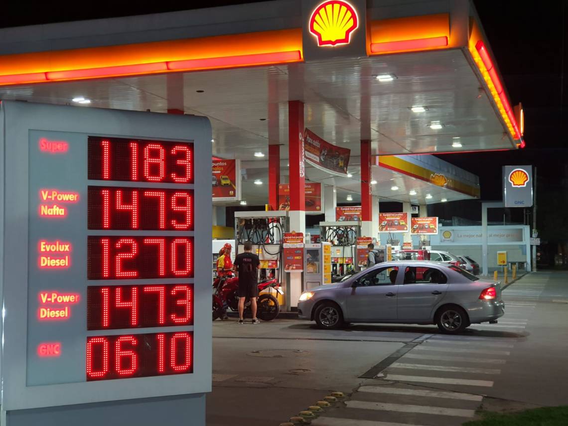 Volvieron a aumentar los combustibles y la suba acumulada en los últimos 12 meses es superior al 200%