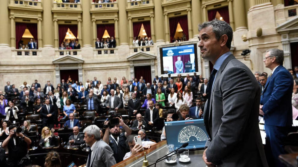 El Gobierno convocará a sesiones extraordinarias: incluirá un proyecto para reformar los fueros del Congreso