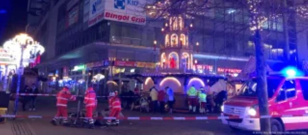 Masacre en un mercado navideño de Alemania: al menos 11 muertos y más de 60 heridos tras ser atropellados