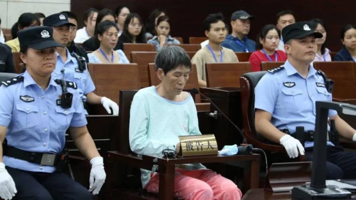 El régimen de China ejecutó a una mujer de 61 años condenada por secuestrar y vender a 17 niños