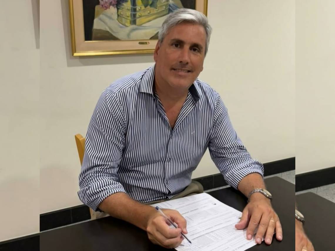 Rey Leyes: “Es un honor representar a Santo Tomé en la lista de candidatos para reformar la Constitución”