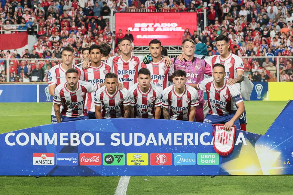 Unión se juega una final anticipada ante Palestino en la Sudamericana
