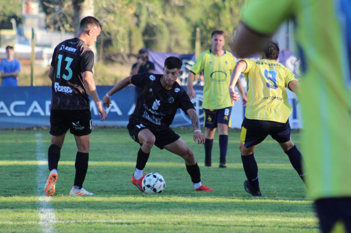 Liga Santafesina: importantes triunfos de Academia AC e Independiente en primera división