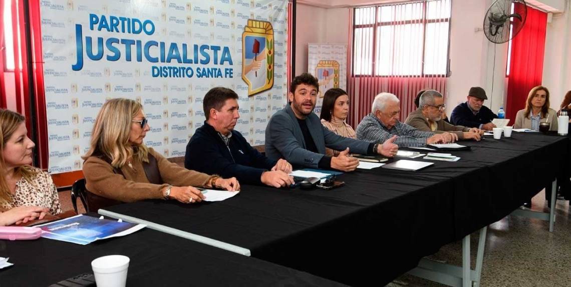 Reforma constitucional: FESTRAM pidió respeto por los derechos laborales y definiciones sobre autonomía municipal