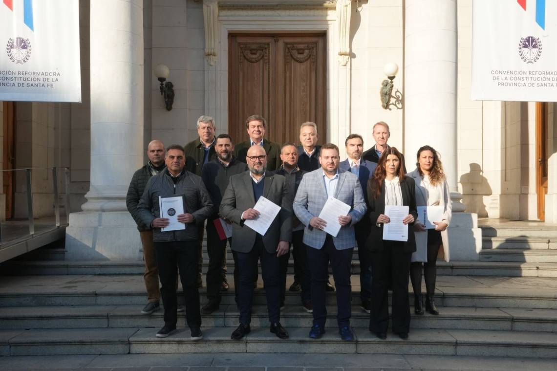Unidos para Cambiar Santa Fe presentó sus proyectos y llamó a construir una Constitución “colectiva”
