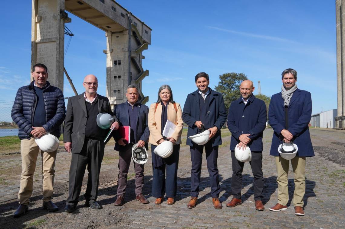 Pullaro: “Tenemos un plan productivo en defensa del campo, de la industria y de logística en puertos y aeropuertos”